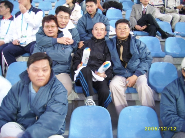 크기변환_아시안게임.축구장2.JPG